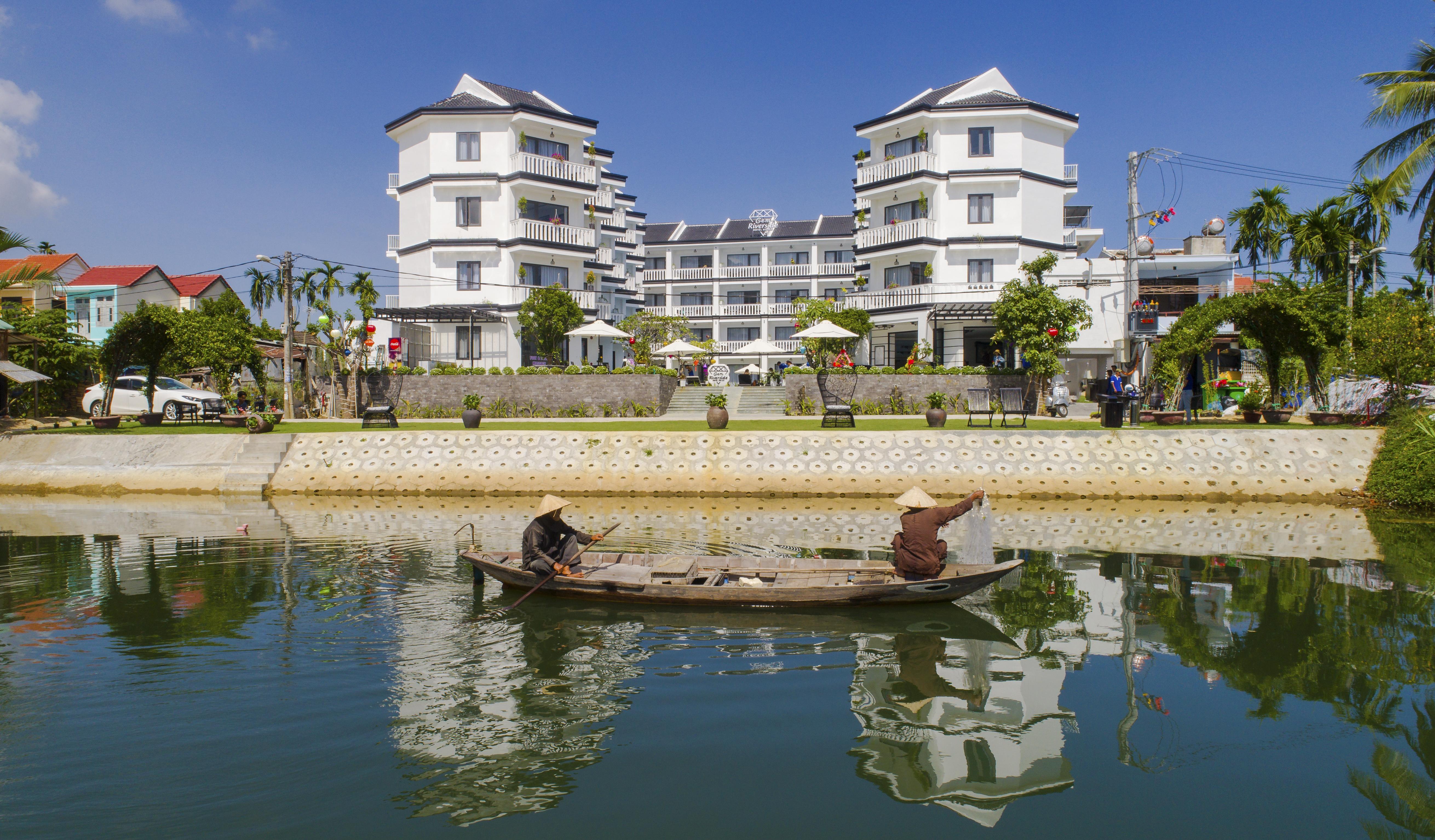 Gem Riverside Hotel Hoi An Exterior photo